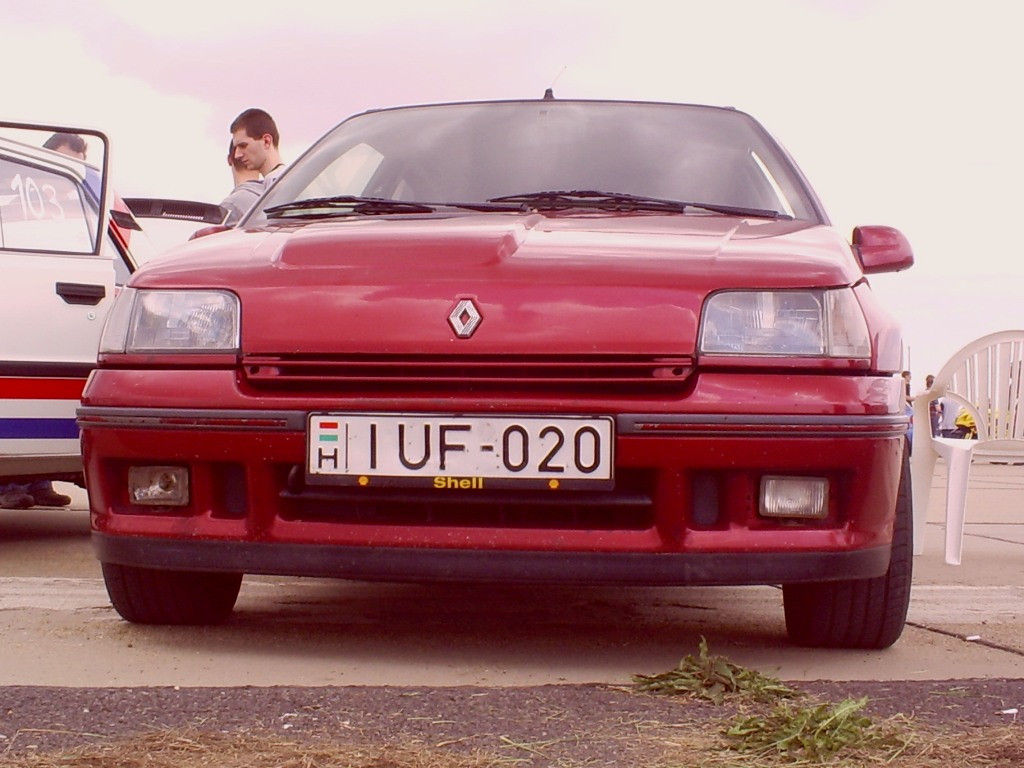 Renault clio 1.8 16V