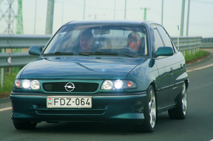 Opel Astra ZTM Petya