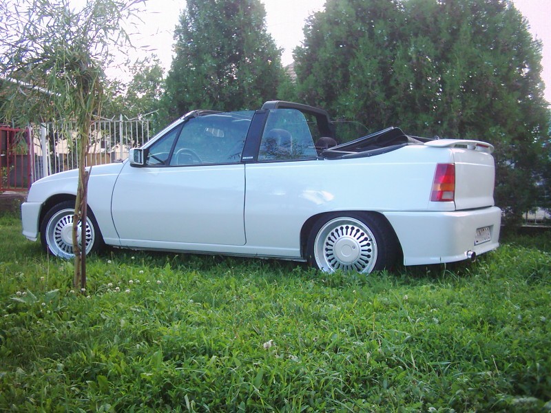 Opel Kadett Gsi Bertone
